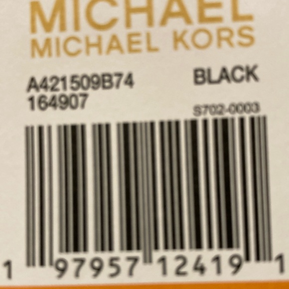 NWT Michael Michael Kors Women’s Belted Bibbed Hooded Puffer Coat - Black - Picture 16 of 16